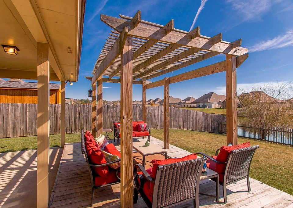 1st image of 41425 Hearthstone Ave