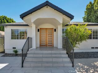 5434 Sylvia Ave, Tarzana, CA 91356