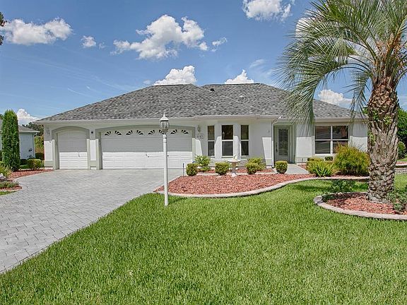 2nd image of 1607 Carrera Dr