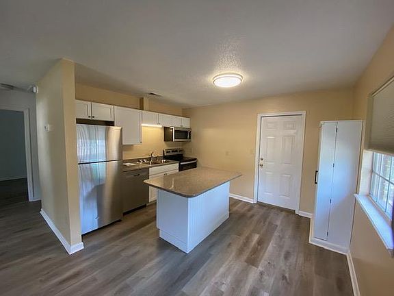 5th image of 1128 48th St #1128