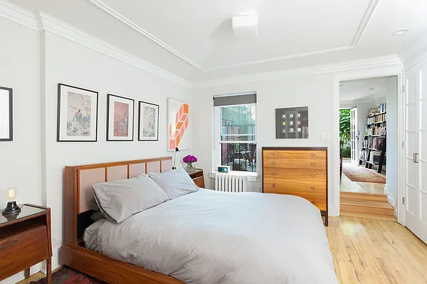 Sold by Stribling | media 27