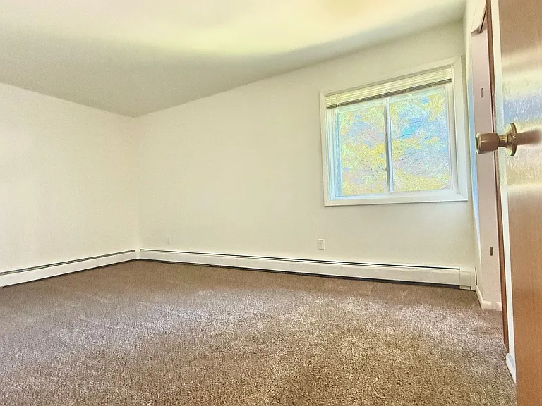 Elkhorn Village Apartments | 1 & 2 Bedroom Apartments in Elkhorn, WI Heat Included — Photo 89