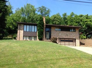 54 Finley Ave, Finleyville, PA