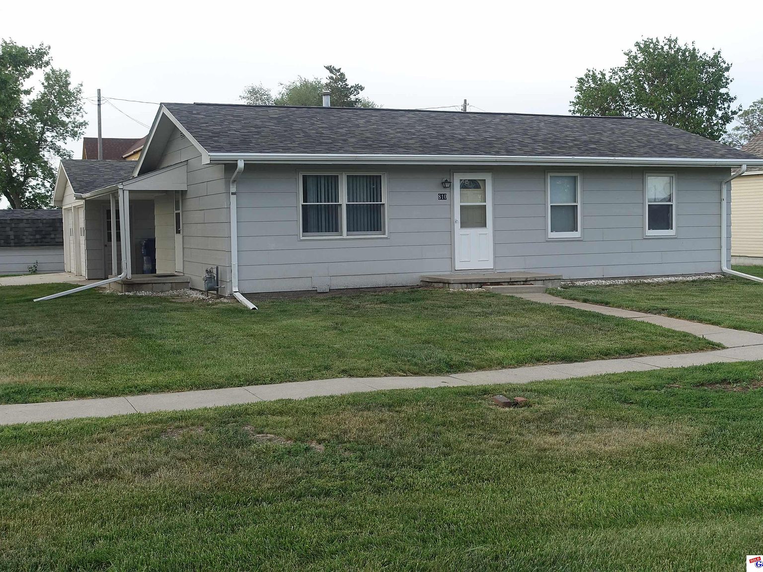 810 E 10th St, North Bend, NE 68649 Zillow