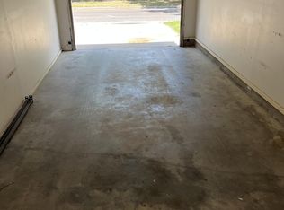 2 N 3rd St, Iola, KS 66749