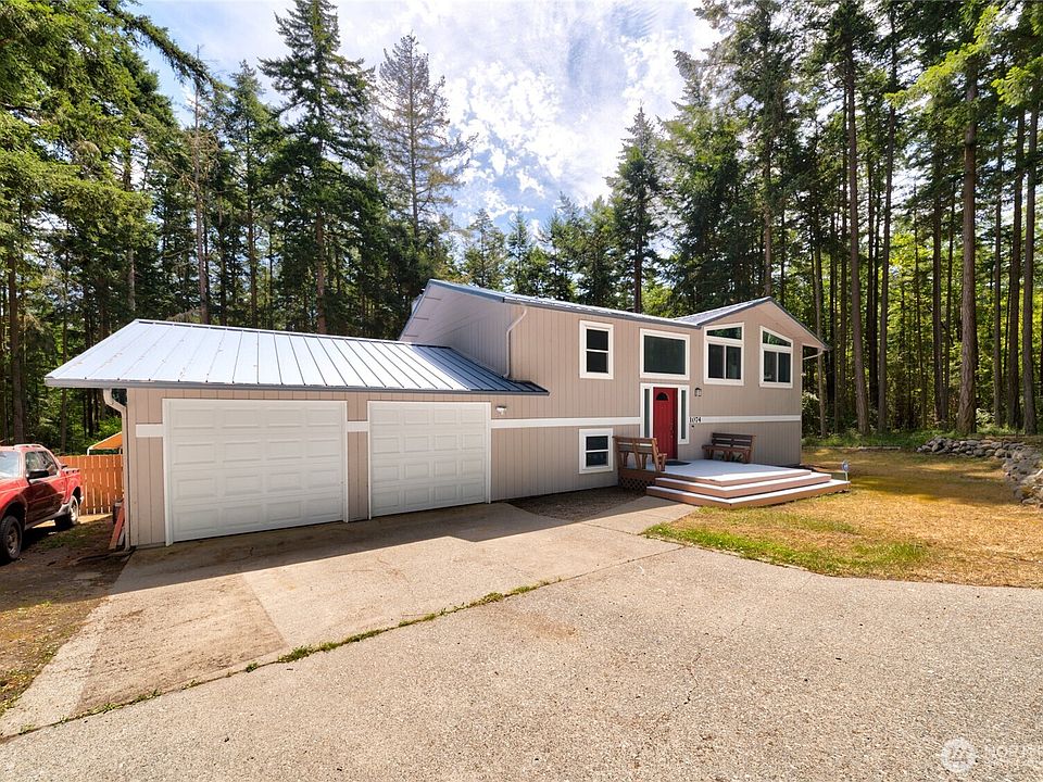 1st image of 1074 N Estate Lane
