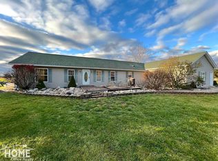 660 Busha Rd, Owosso, MI 48867