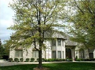 2112 W 125th St, Leawood, KS 66209