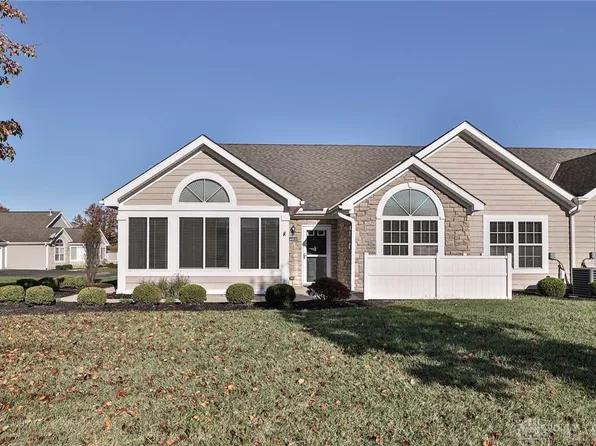 4683 Cobblestone Dr, Tipp City, OH 45371