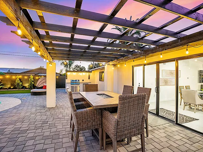 8309 E Highland Ave — Photo 5