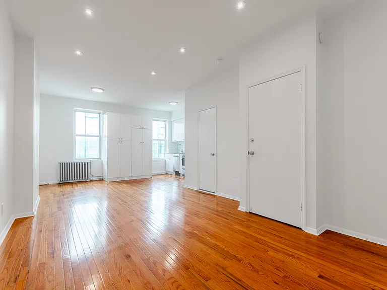 193A 29th St #3 — Photo 4