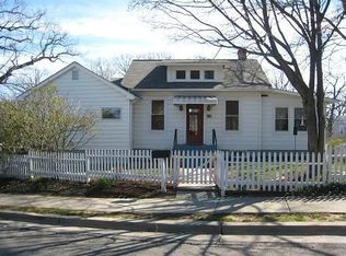 225 Manor Cir, Takoma Park, MD 20912