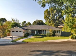22519 Arriba Dr, Santa Clarita, CA 91350