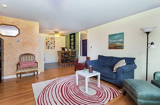 4th image of 238 Rock St APT C10