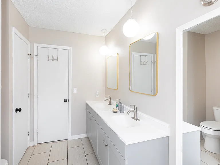 6012 Old Coach Rd — Photo 18