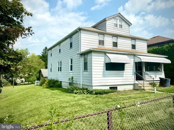 605 E Blaine St, McAdoo, PA 18237
