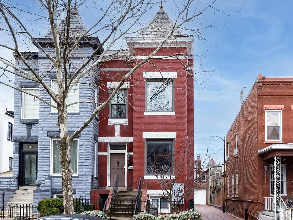 12 Randolph Pl NW