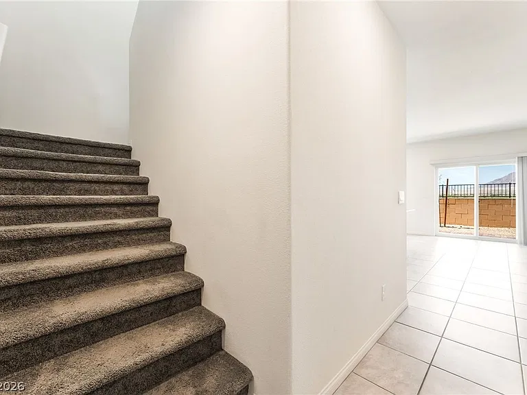 410 Larksong Ave — Photo 15