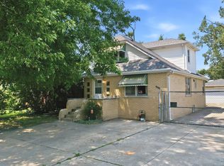 7048 W 72nd Pl, Bridgeview, IL 60638