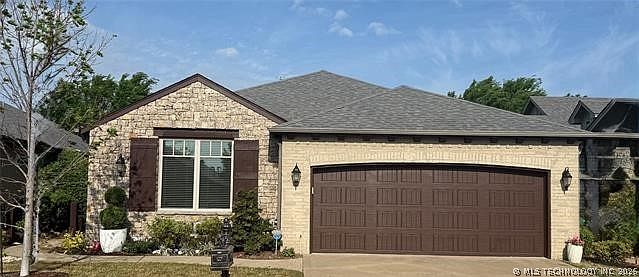 8434 S Phoenix Pl, Tulsa, OK 74132 | MLS #2619801 | Zillow