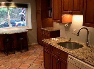 2359 Millennium Ln, Reston, VA 20191