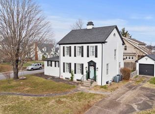 3207 Walters Hill Dr, Ashland, KY 41101