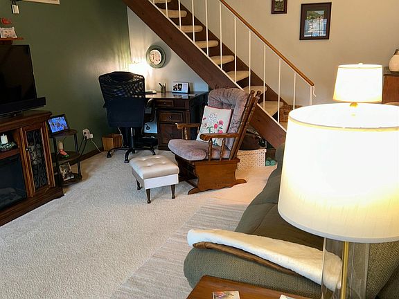 5th image of 600 Kiwanis Ct #2
