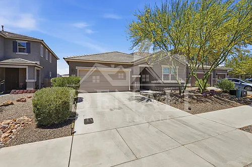 4220 S Macy Cir Photo 1
