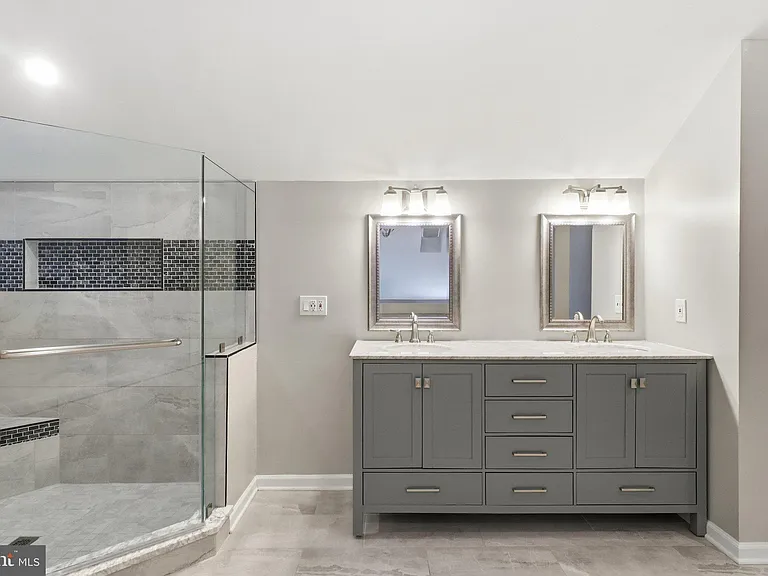 5279 Ballycastle Cir — Photo 20