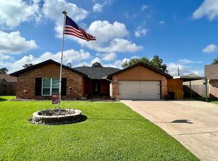 2209 Summer Oak Ln, Orange, TX 77632