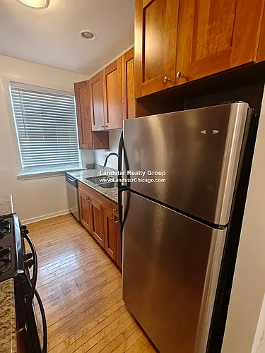 3741 W Argyle St #3 Photo 1