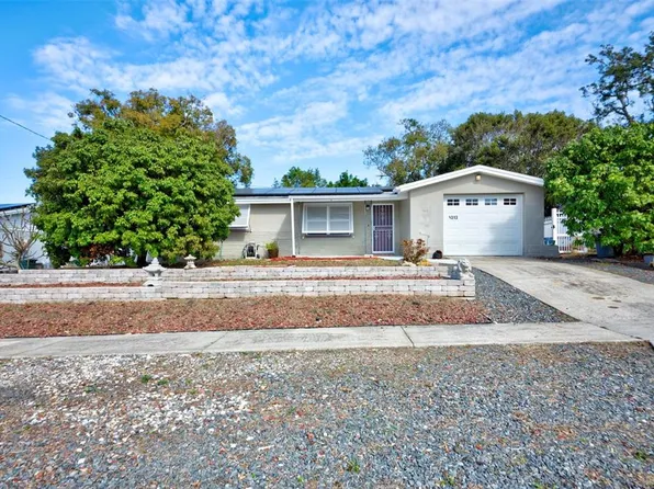 5313 Baroque Dr, Holiday, FL 34690