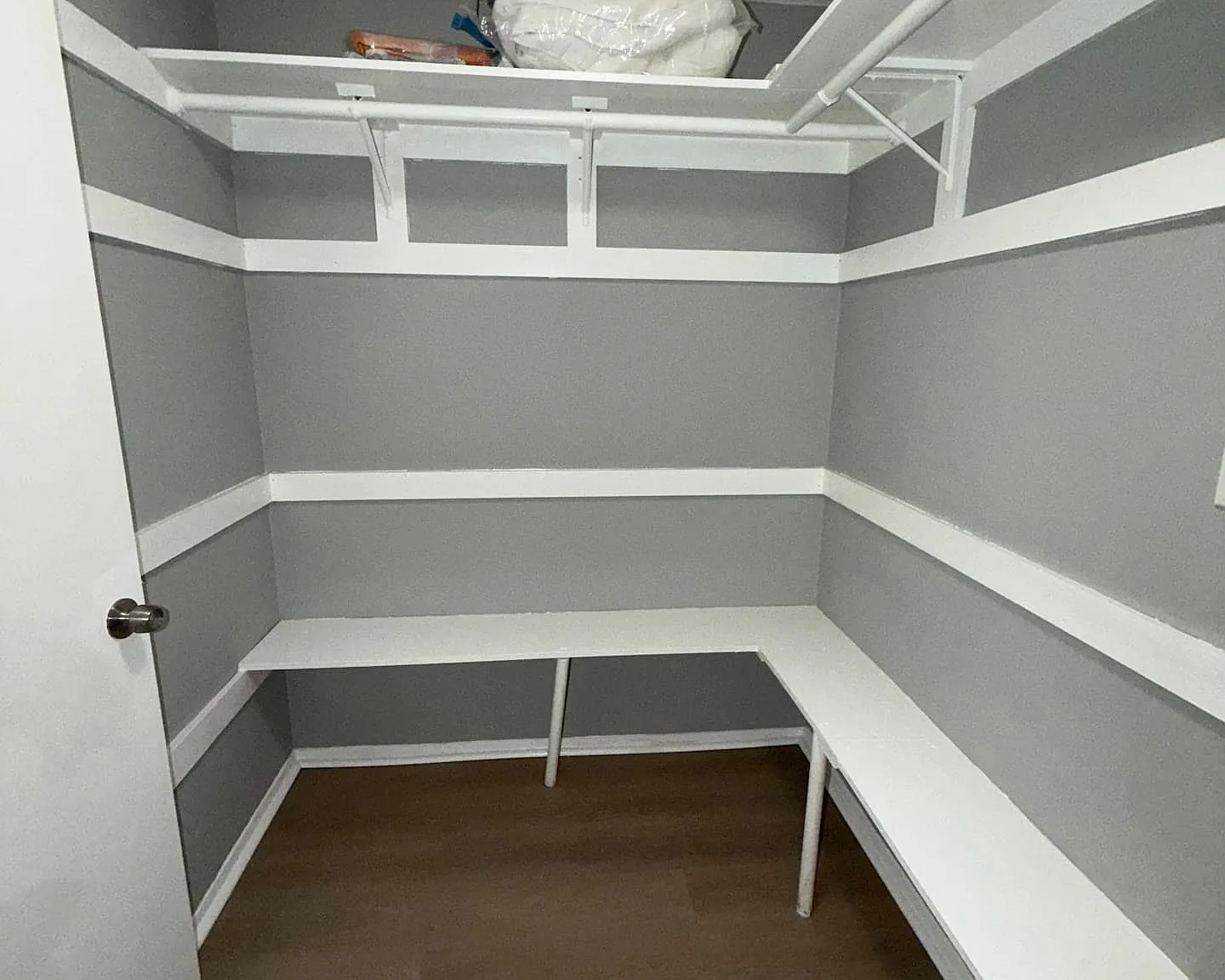 1 bed, 1.5 bath, 934 sqft, $2,500 — Photo 2