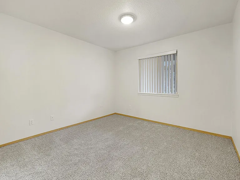 Andrea Place Apartments — Photo 18