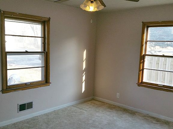 5th image of 9407 Cincinnati Dr