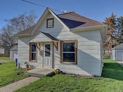 311 2nd St NE, Oelwein, IA, 50662