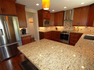 3849 Stanford Dr, Oceanside, CA 92056