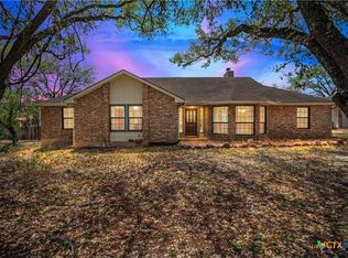 111 Clydesdale Dr, San Marcos, TX 78666