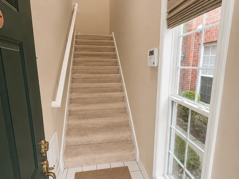 28530 Carlton Way Dr — Photo 14