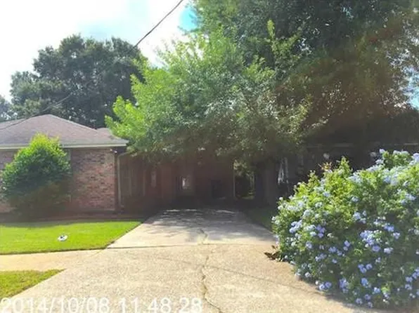 5224 Hearst St, Metairie, LA 70001