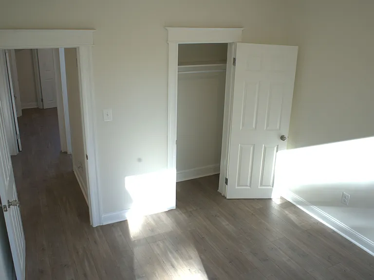 117 S Wickham Rd — Photo 67