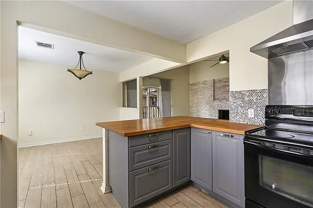 30 Cypress Grove Ct #20 — Photo 8