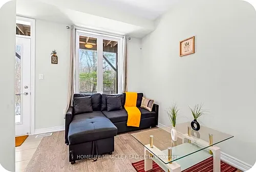 27 Folcroft St Photo 1