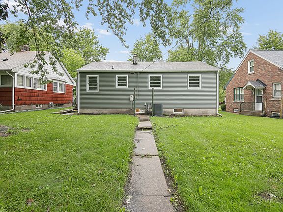 2nd image of 1042 S 8th Ave