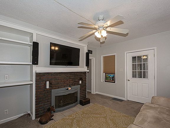 2nd image of 2718 11th Ave #C