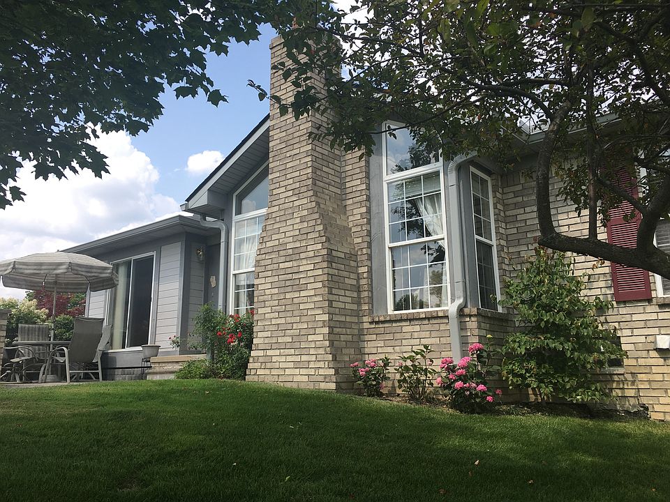 1st image of 48592 Sugarbush Ct