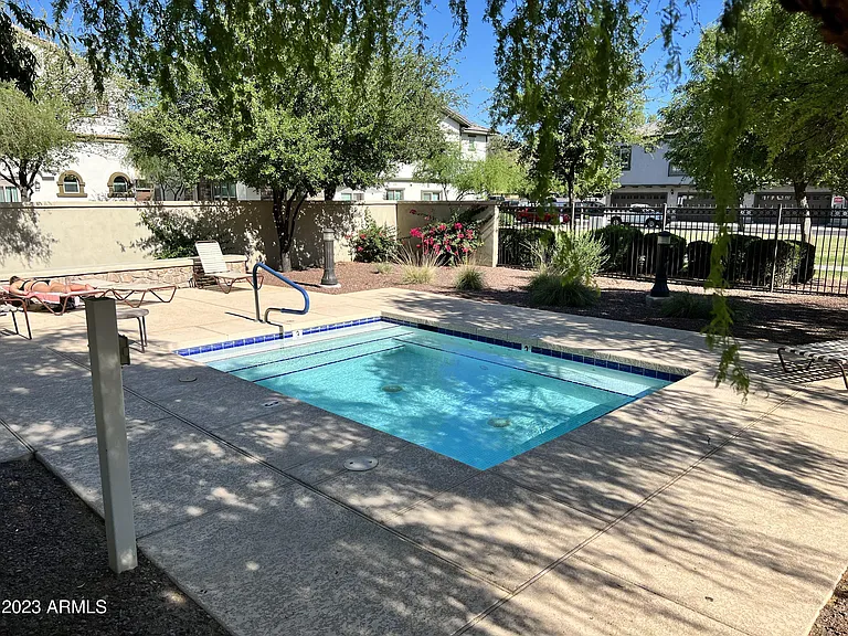 1822 E Chelsea Ln #104 — Photo 36