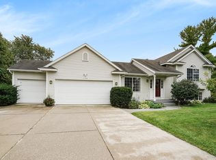 1130 Four Mile Rd NW, Grand Rapids, MI 49544