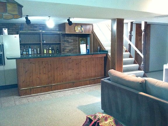 5th image of 455 Lynwood Ct