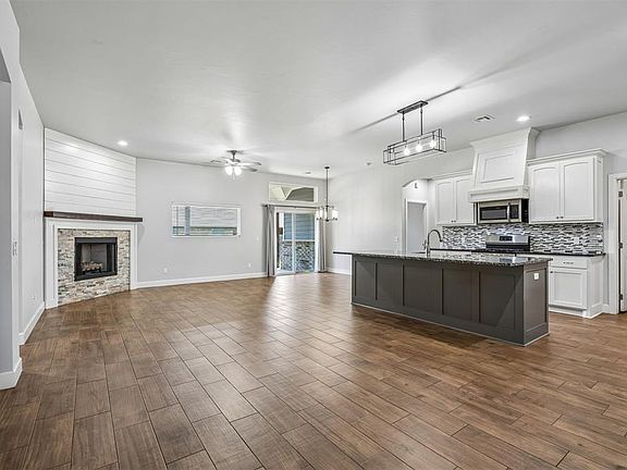5th image of 6333 NW 177th Cir